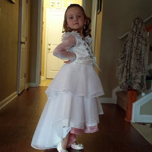Meet your Posher, Isabella
